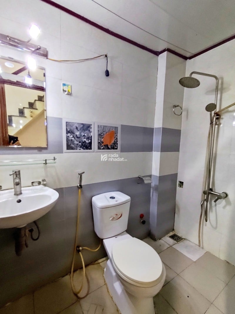 Nhà thơm Q6 - 6.35 tỷ có ngay nhà 50m, 3 tầng, trung tâm sát mặt tiền