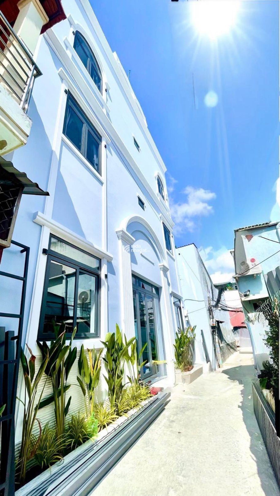 Nhà Đẹp 3 Tầng Võ Thị Nhờ - Full Nội Thất - View Sân Thượng Mát Mẻ - Chỉ 5Ty980 TL