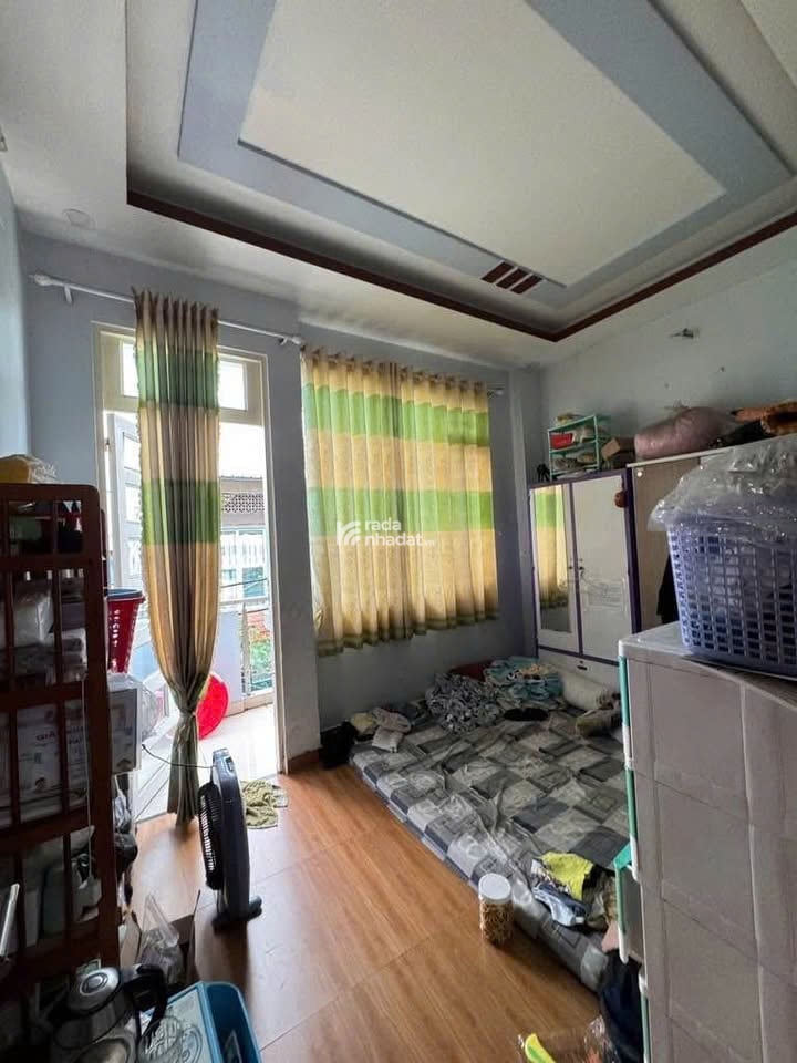 Chủ CẦN BÁN nhà Khu Bàu Cát TB, giá 4TY350 TL, Sổ Riêng,  Hẻm xe hơi, LH 0792179035 ( Thành )