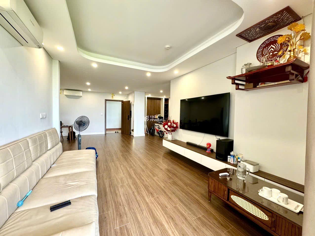 Cho thuê căn hộ 2PN/3PN chung cư Kosmo đồ CB or full đồ 84m2 - 96m2-118m2 view Hồ Tây giá từ 14tr