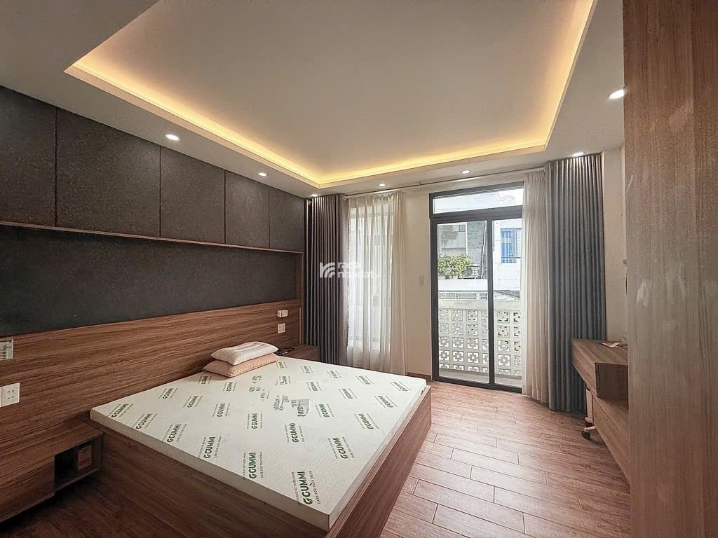 NHÀ ĐẸP 5 TẦNG - GARA - THANG MÁY - DƯƠNG QUẢNG HÀM, P6 GÒ VẤ
