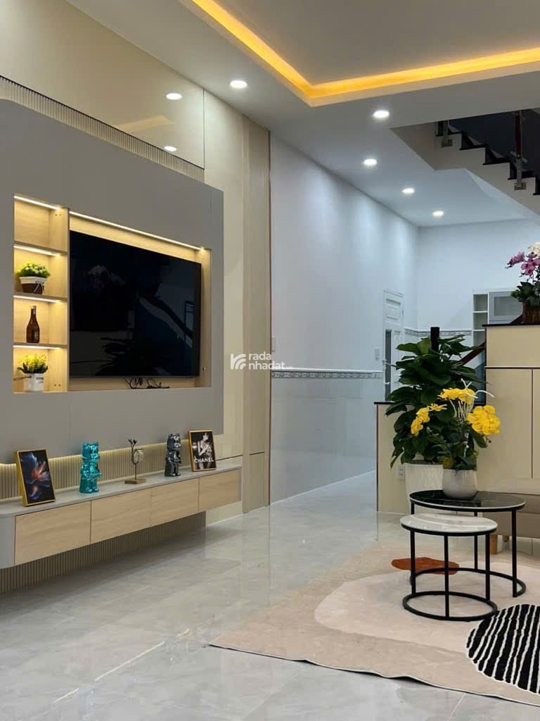 Nhà Phố 3 Tầng Xe  Hơi 7 Chỗ Vào Tới Cửa  FULL Nội Thất Hiện Đại Thới An 13 P Thới An Quận 12