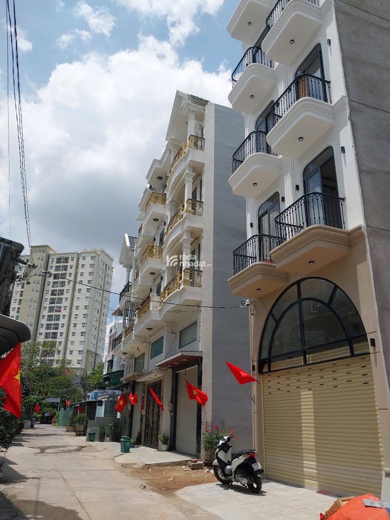 CẦN BÁN GẤP CĂN HỘ DỊCH VỤ 5mX20M - 12 PHÒNG KHÉP KÍN - NGAY HIỆP THÀNH CITY CHỈ 10.5 TỶ TL