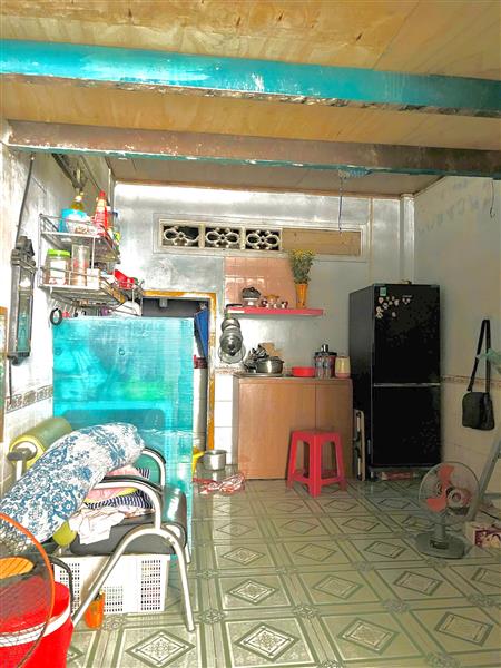  BÌNH TÂN GIÁP TÂN PHÚ NHÀ 2 TẦNG ĐANG CHO THUÊ  HẺM XE HƠI