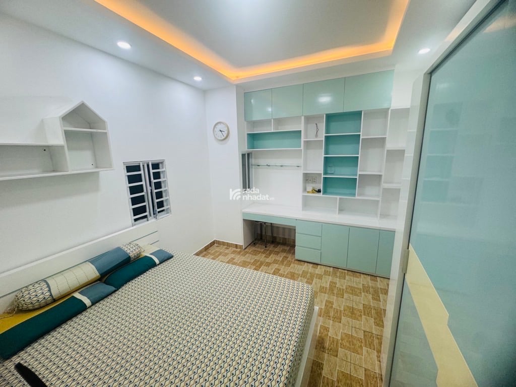 HƯƠNG LỘ 2 - 4PN - NHÀ ĐẸP VÀO Ở NGAY - TẶNG FULL NỘI THẤT - SỔ VUÔNG A4 - HOÀN CÔNG ĐẦY ĐỦ