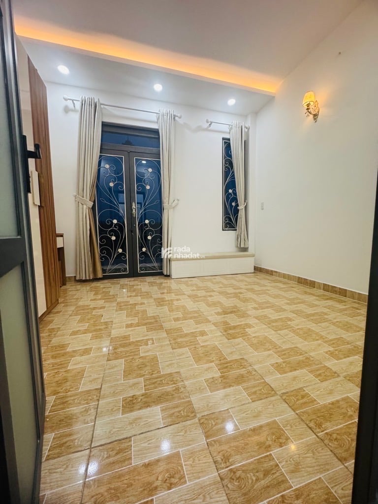 HƯƠNG LỘ 2 - 4PN - NHÀ ĐẸP VÀO Ở NGAY - TẶNG FULL NỘI THẤT - SỔ VUÔNG A4 - HOÀN CÔNG ĐẦY ĐỦ