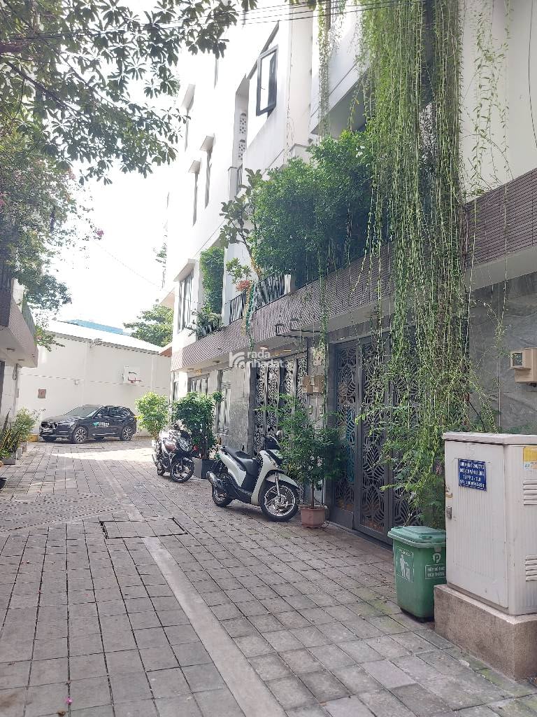 NHÀ ĐẸP 5 TẦNG-KHU NỘI BỘ CAO CẤP-NGAY CC HIM LAM CHỢ LỚN-GIÁ 8.8 TỶ