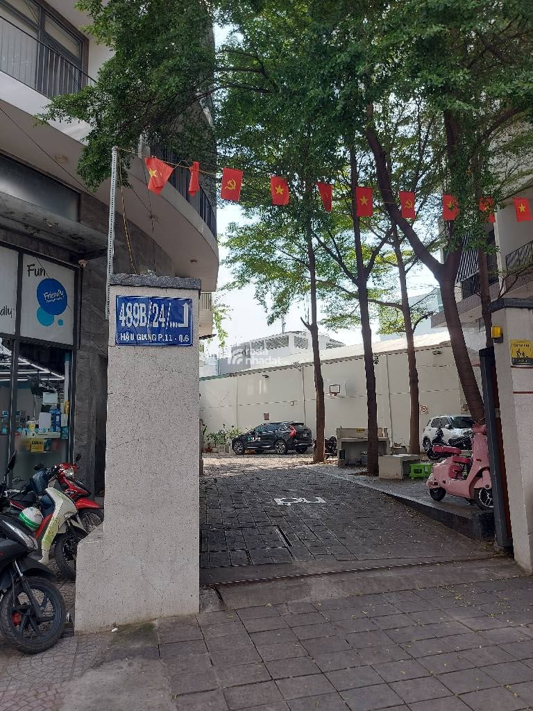 NHÀ ĐẸP 5 TẦNG-KHU NỘI BỘ CAO CẤP-NGAY CC HIM LAM CHỢ LỚN-GIÁ 8.8 TỶ