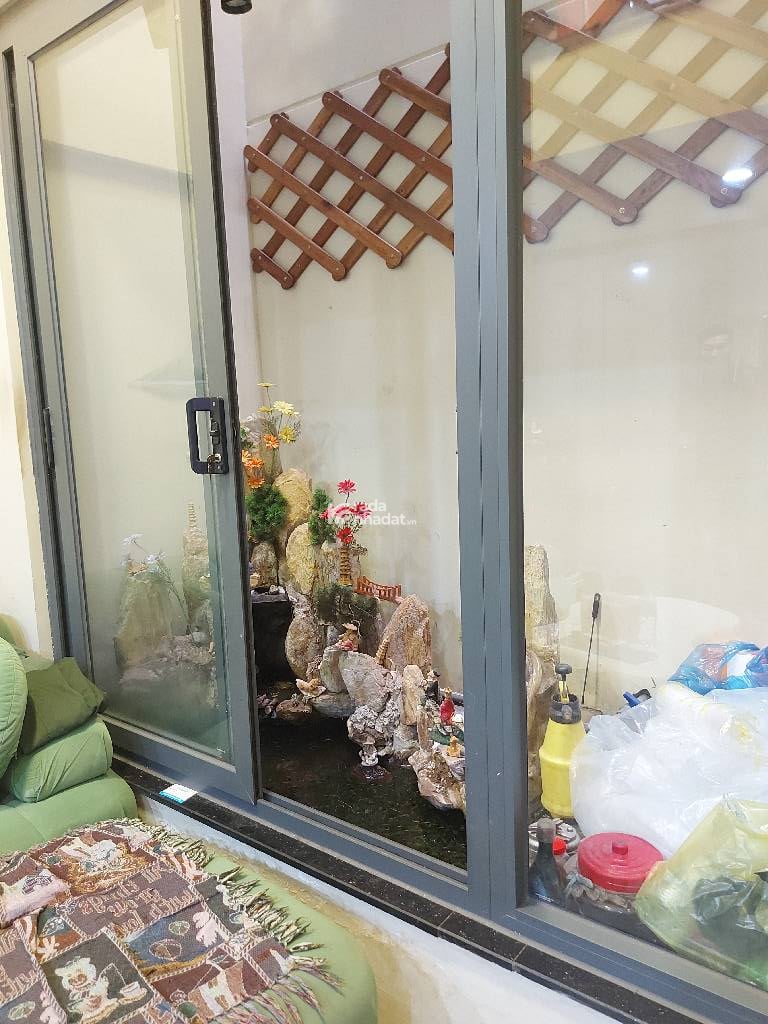 NHÀ ĐẸP 5 TẦNG-KHU NỘI BỘ CAO CẤP-NGAY CC HIM LAM CHỢ LỚN-GIÁ 8.8 TỶ