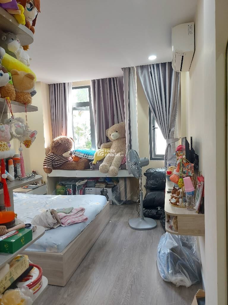 NHÀ ĐẸP 5 TẦNG-KHU NỘI BỘ CAO CẤP-NGAY CC HIM LAM CHỢ LỚN-GIÁ 8.8 TỶ