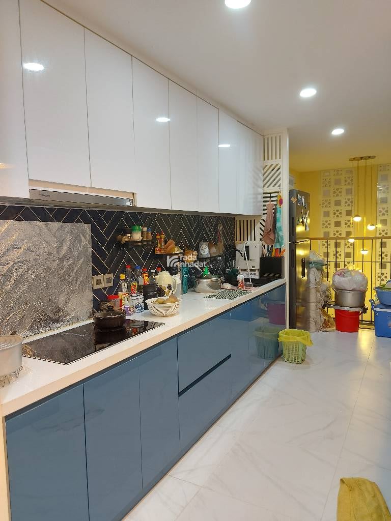 NHÀ ĐẸP 5 TẦNG-KHU NỘI BỘ CAO CẤP-NGAY CC HIM LAM CHỢ LỚN-GIÁ 8.8 TỶ