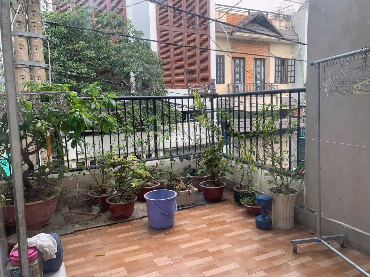 Bán nhà hẻm xe hơi Dương Quảng Hàm, Gò Vấp, ngay Emart, 64m, chỉ 6.5 t.ỷ TL