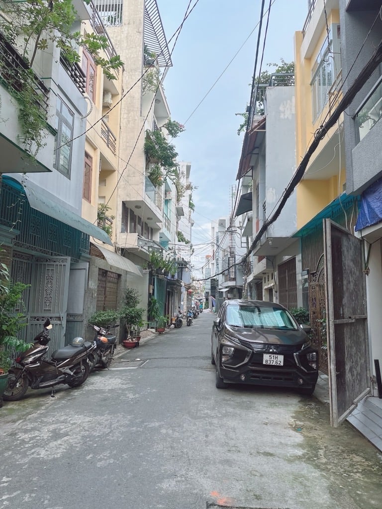 TÂN SƠN NHÌ,TÂN PHÚ - HẺM XE TẢI- NHÀ MỚI 43M-NHINH 6T