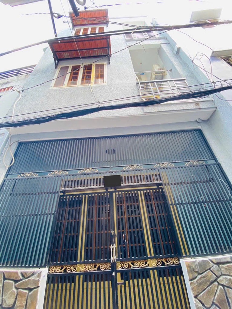 VỊ TRÍ ĐẸP, HẺM SẠCH SẼ, THÔNG THOÁNG, MUA Ở CHO THUÊ CÓ DÒNG TIỀN TỐT. 