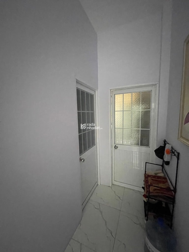 BÁN NHÀ LÔ GÓC HẺM XE HƠI ĐƯỜNG SỐ 4, BHH B, BÌNH TÂN