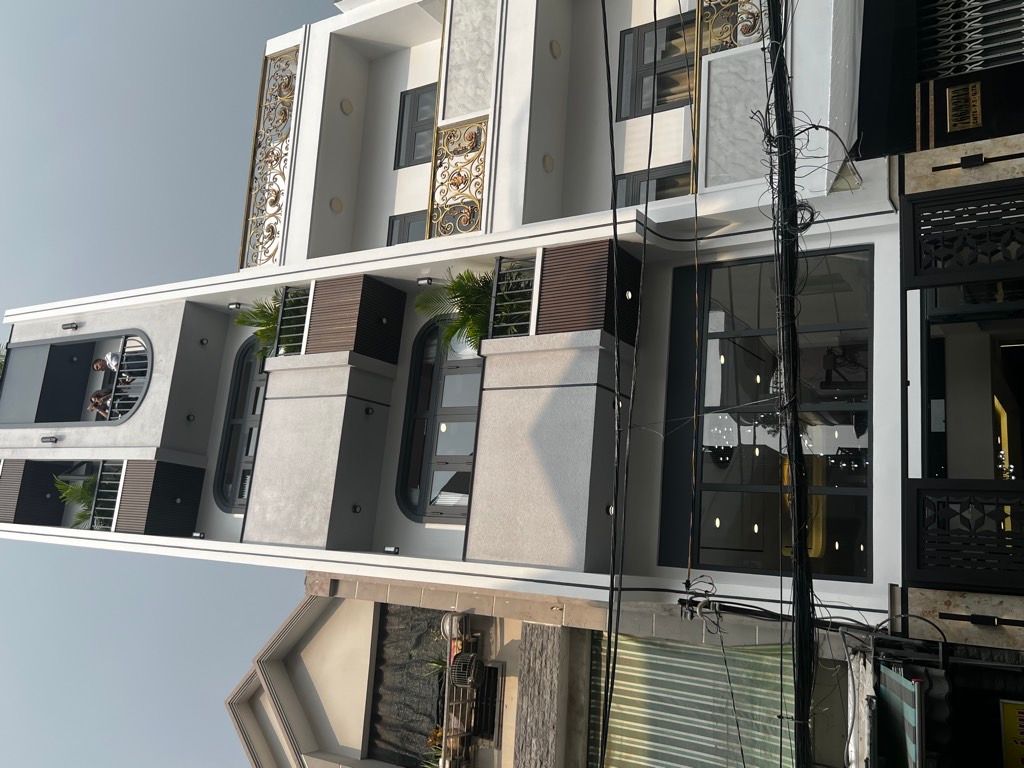 ĐÓN ĐẦU TUYẾN METRO, SÁT HXH CÁCH MẠNG THÁNG 8, TÂN BÌNH, 60M2 Ở NGAY. GIẢM 350TR CHỈ 16.8T