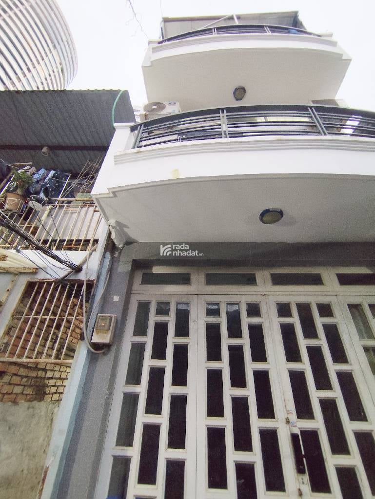 HẺM XE HƠI, NGÔ TẤT TỐ, BÌNH THẠNH, 33M2 Ở NGAY. GIẢM 650TR CHỈ 5.8T TL 