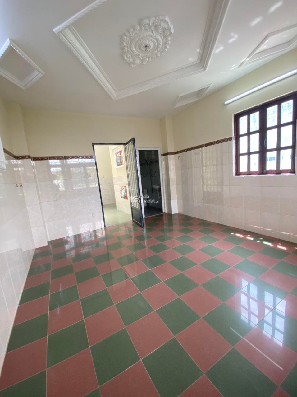 NHÀ 4 TẦNG - MẶT TIỀN ĐƯỜNG KHU HỌ LÊ - KINH DOANH ĐỈNH - ĐANG CHO THUÊ 17TR/THÁNG