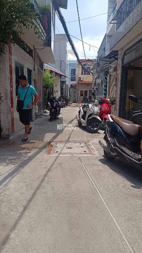 NGAY CELANDON. BỜ BAO TÂN THẮNG, TÂN PHÚ, 32M2 CÓ KC Ở NGAY, GIẢM 450TR CHỈ 3.5T TL 