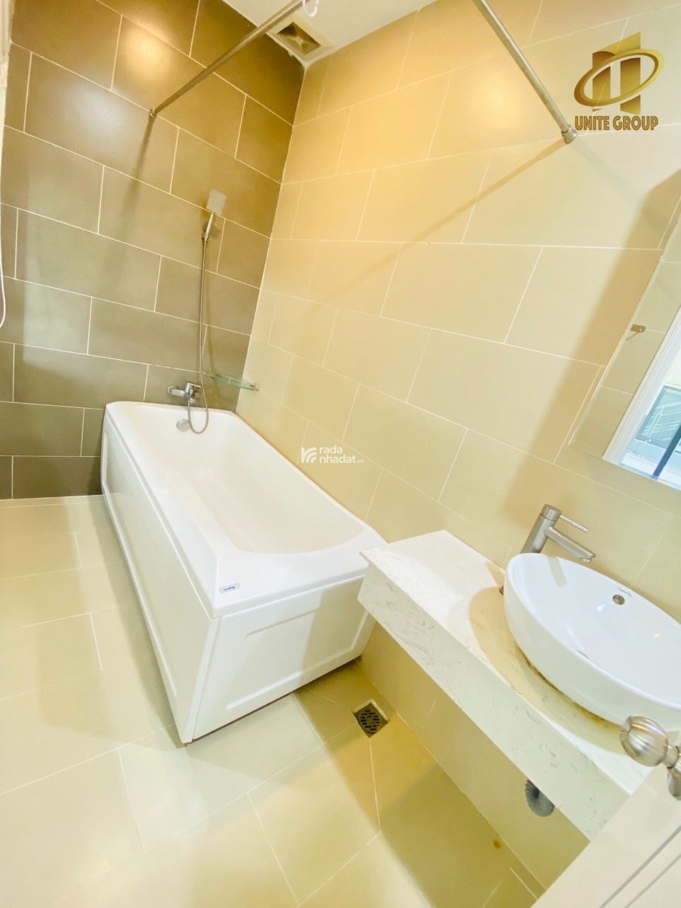 Cho thuê căn hộ Bình Thạnh , có thang máy, dạng 1PN, gần đại học Văn Lang, Hutech