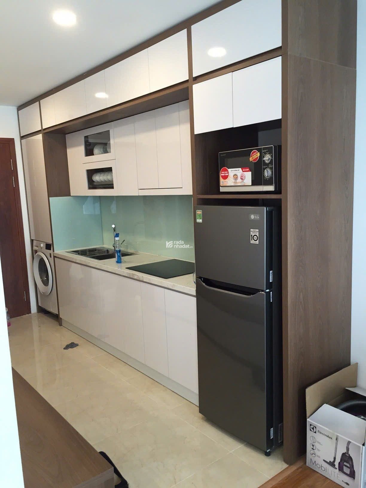 (Tin thật) bán căn 2 pn 60m2 ban công Đông Nam HN Center Point. Full đồ, có slot, sổ đỏ giá 5,5 tỷ