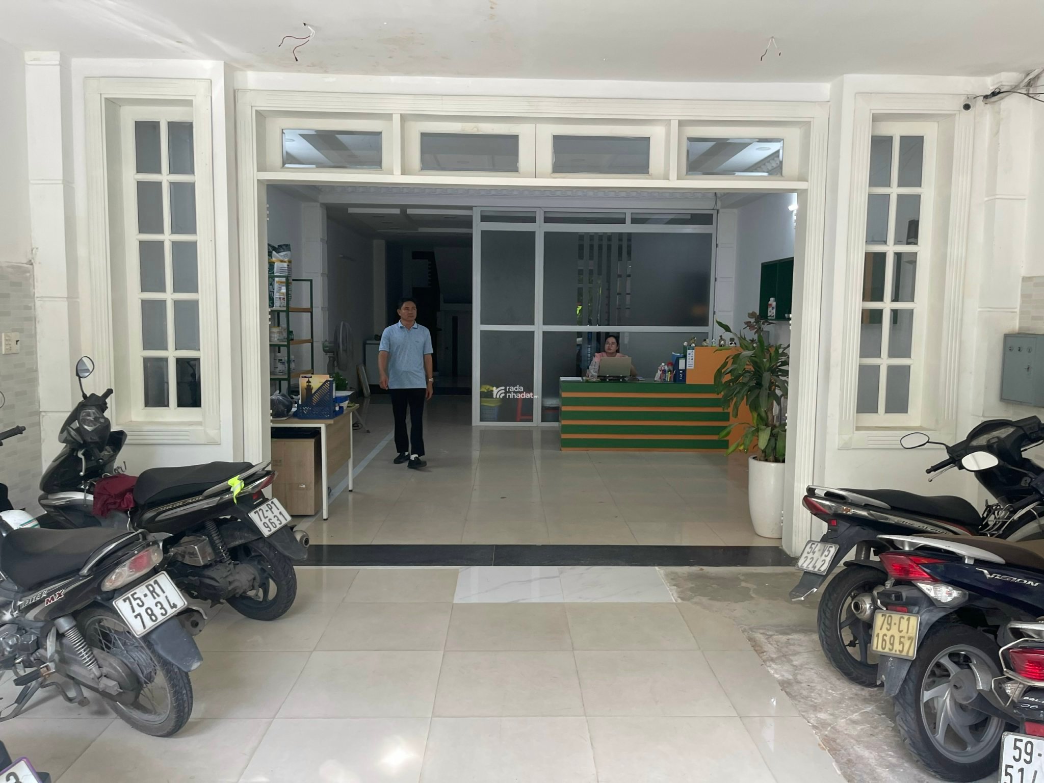 Nhà 25 đường 75 khu tân quy đông P tân phong Q7 Dt 6x22m trệt 2 lầu sân thượng