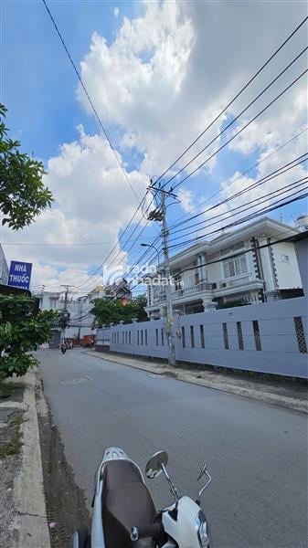 BIỆT THỰ 450M2 X 4 TẦNG - 12 X 36 NỞ HẬU CHỮ L 16M - VUÔNG - HẺM KD RỘNG 10M VỈA RỘN