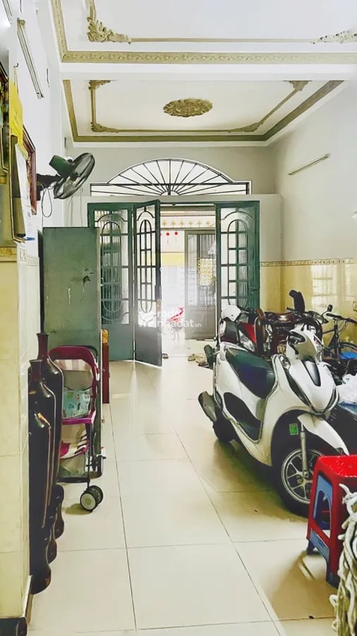 Bán nhà 3 tầng hẻm 8m có lề Khuông Việt, Phú Trung, Tân Phú chỉ 10.5 tỷ 