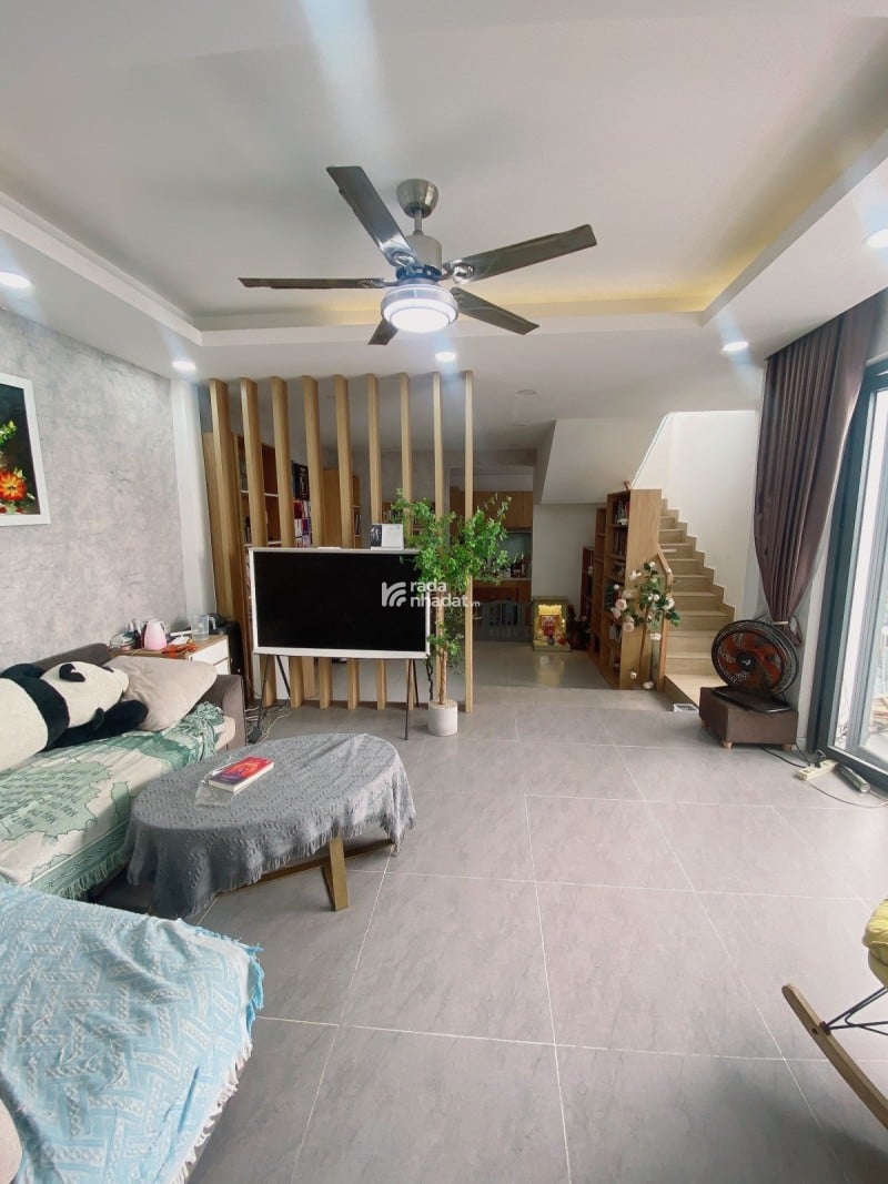 VILLA MINI GIỮA LÒNG BÌNH THẠNH 100M2 NGANG 8.1M NGUYỄN VĂN ĐẬU 8.9 TỶ