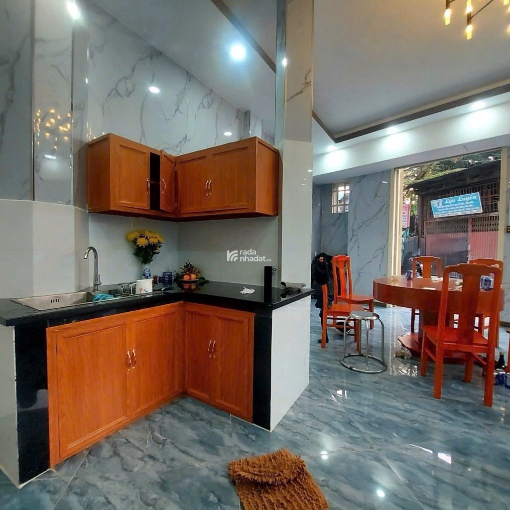 Mặt Tiền Kinh doanh Sầm Uất - 52m2 - 4 Tầng đúc - Mới vào ở ngay - Dòng tiền 22triệu/Tháng