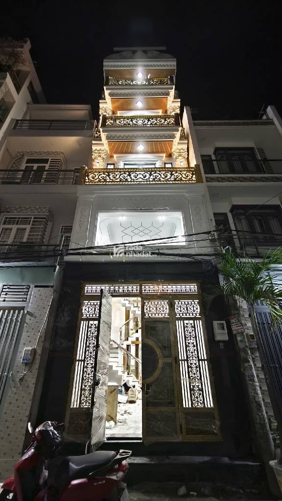 NHÀ MỚI FULL NỘI THẤT (4*16) THANG MÁY ĐẸP LUNG LINH