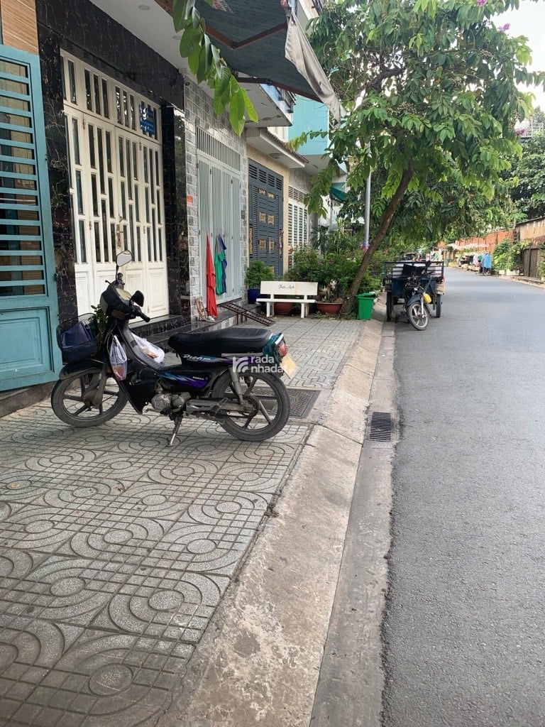 TRUNG MỸ TÂY NHÀ 2 MẶT _ NGAY TÔ KÝ CHỢ CHÓ - COOPMART TÔ KÝ _ 4 Tỷ nhỉnh TL   ĐƯỜNG NHỰA 8M THÔNG