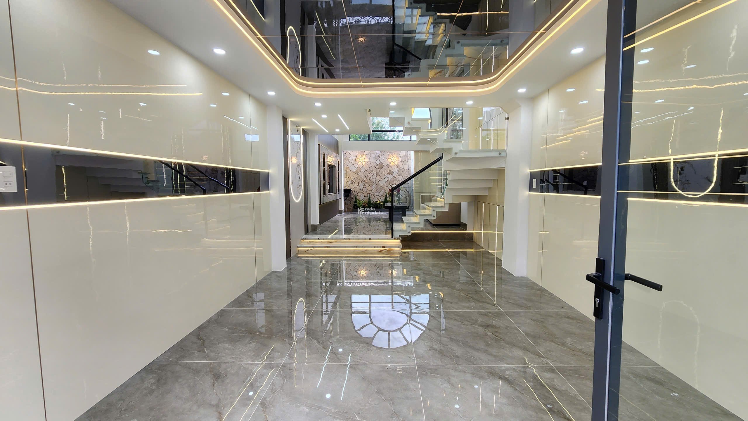 CẶP NHÀ PHỐ SIÊU PHẨM - 1/TÔ NGỌC VÂN, P.15, GÒ VẤP