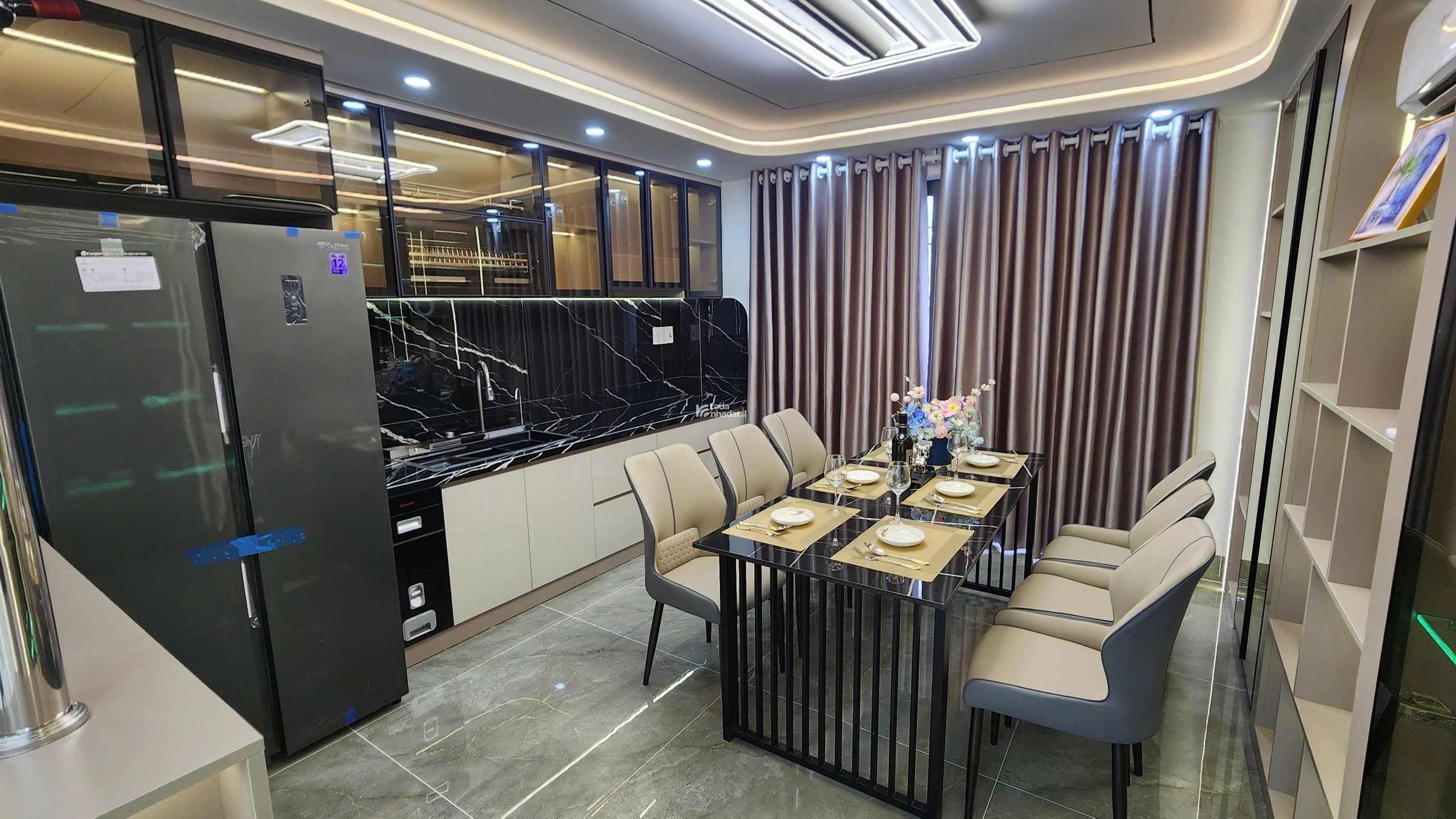 CẶP NHÀ PHỐ SIÊU PHẨM - 1/TÔ NGỌC VÂN, P.15, GÒ VẤP