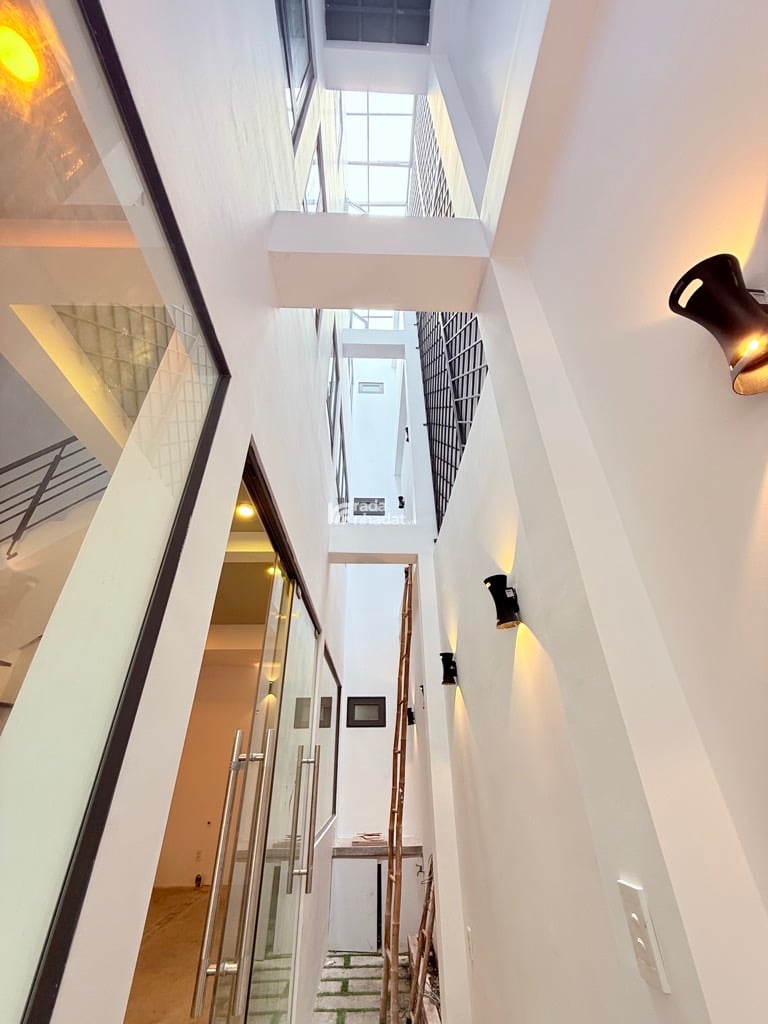 NHÀ 3TẦNG HẺM Ô TÔ MAN THIỆN, TĂNG NHƠN PHÚ A, Q9. GIÁ HƠN 7 TỶ