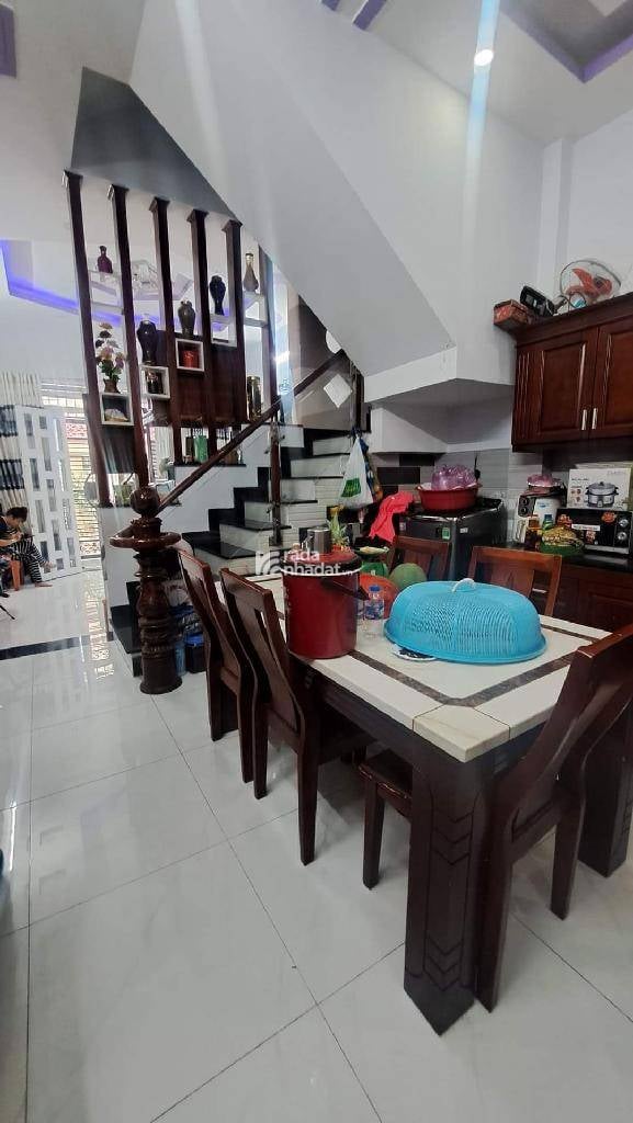 Nhà 3 tầng, 4pn, DTSD 123m2, hẻm 1041 trần xuân soạn, sát Him Lam, giá chỉ 6.95 tỷ