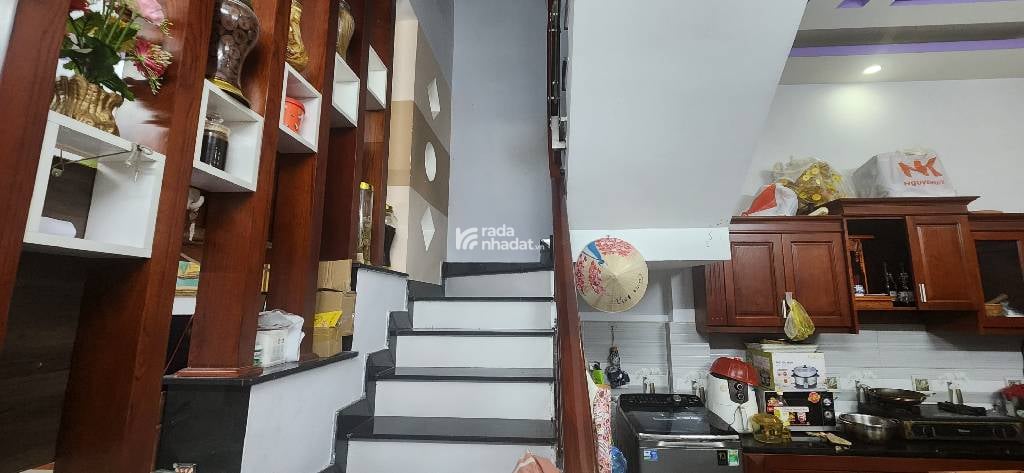 Nhà 3 tầng, 4pn, DTSD 123m2, hẻm 1041 trần xuân soạn, sát Him Lam, giá chỉ 6.95 tỷ