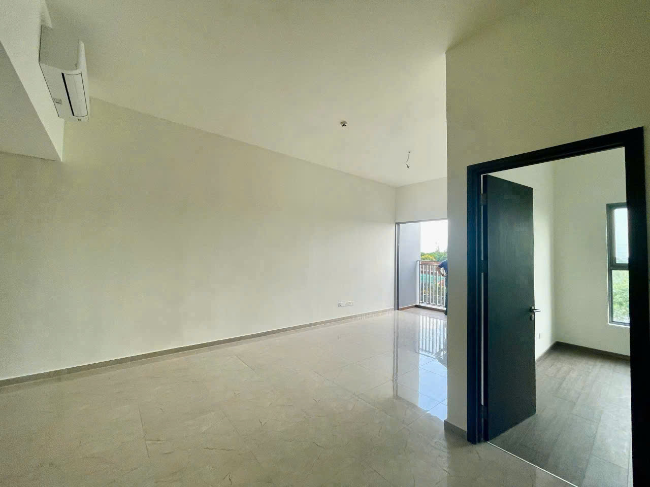 bán căn hộ 2PN2WC - 5,95 Tỷ - 85m2 - NTCB - Celesta Rise