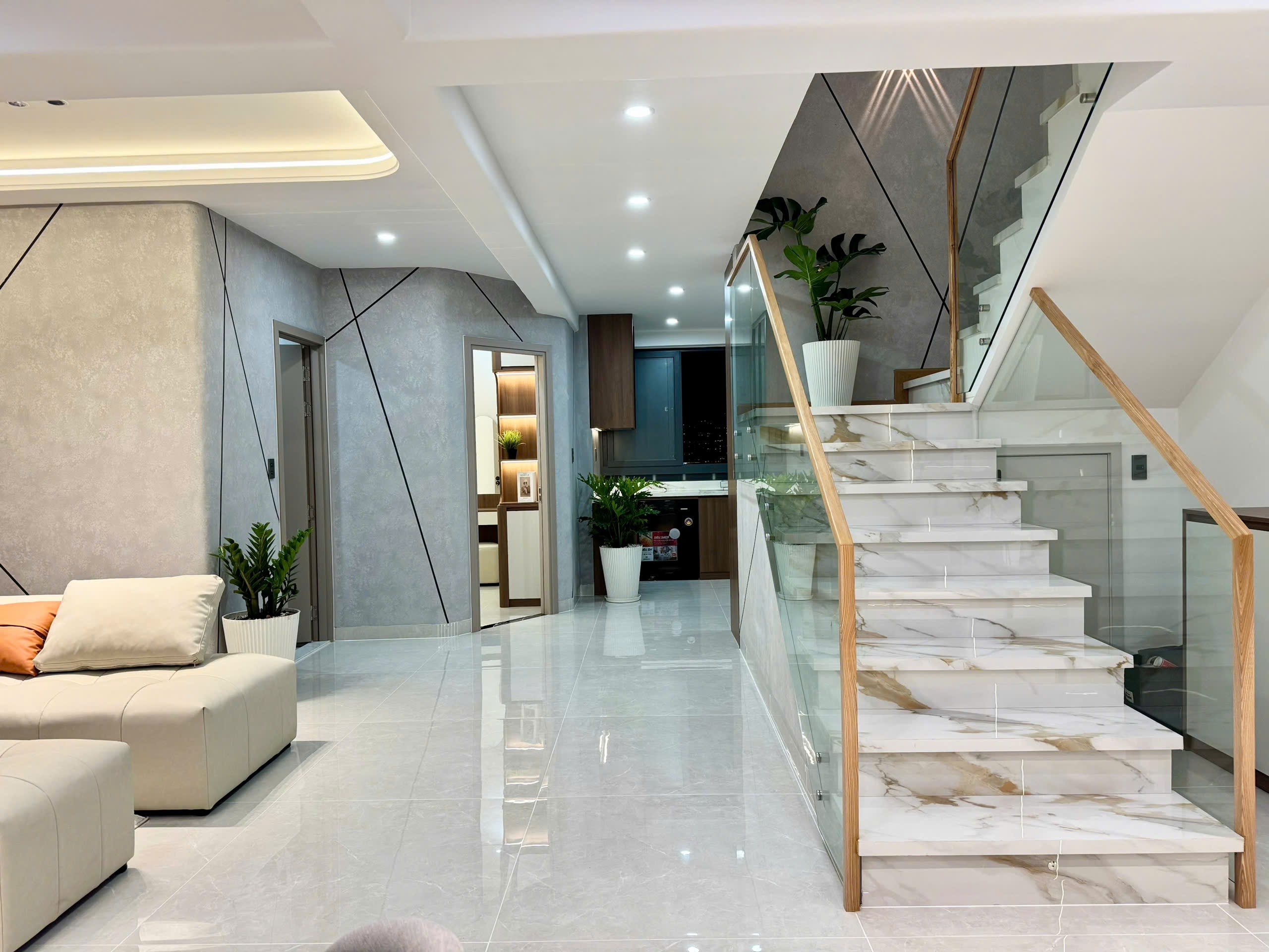 Bán nhanh căn hộ Penhouse sky garden 3, Phú Mỹ Hưng, Q7, 4PN nhà mới đẹp