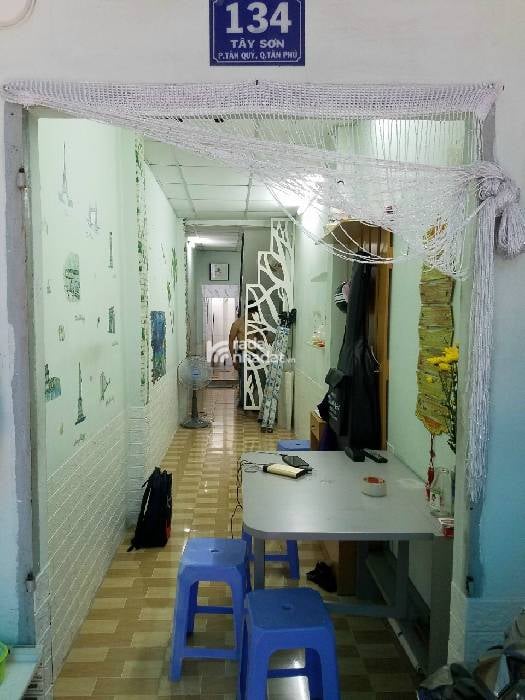 Mặt tiền kinh doanh, 2 tầng, 25.6m2, Full nội thất, Chỉ 1.7 tỷ