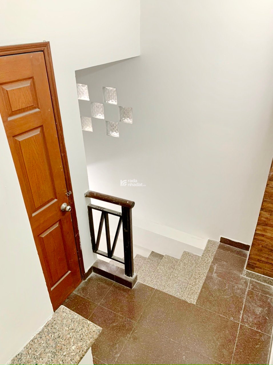 Bán nhà 3 lầu mặt tiền gần chợ Phạm Thế Hiển Phường 4 Quận 8