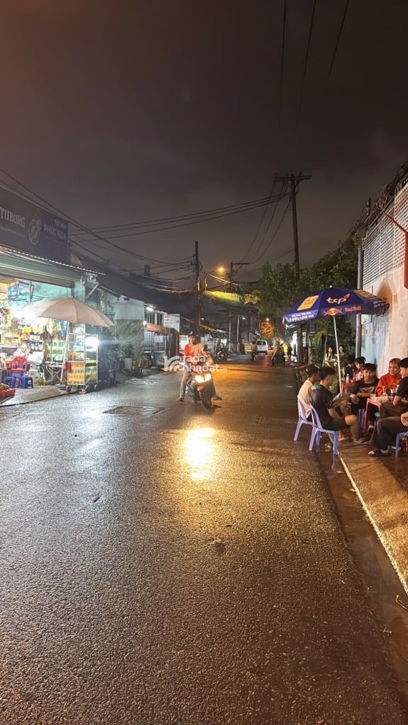 bán nhà đường chế lan viên tây thạnh 