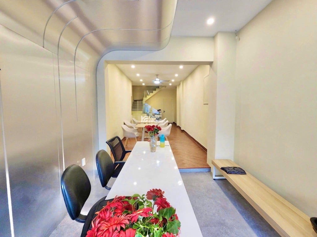 VỊ TRÍ ĐẮC ĐỊA NGAY GÓC GIAO VÕ THỊ SÁU ĐINH TIÊN HOÀNG - DÒNG TIỀN 720TR/NĂM - 19 TỶ 500