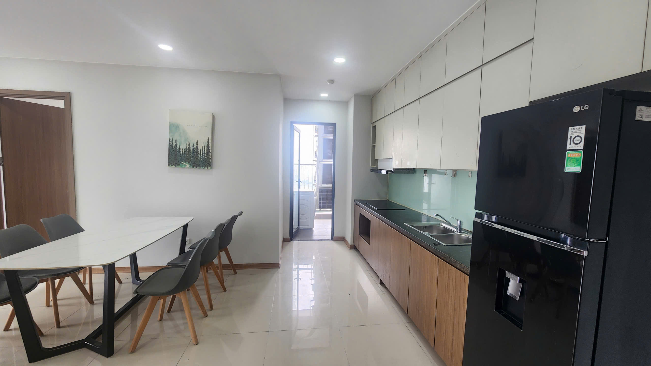 cho thuê căn Phương Đông Green park trần thủ độ hoàng mai 2 ngủ full đồ giá 10tr/ tháng