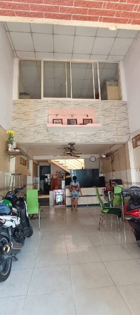 BÁN NHÀ HẺM XE HƠI 8M HƯƠNG LỘ 2