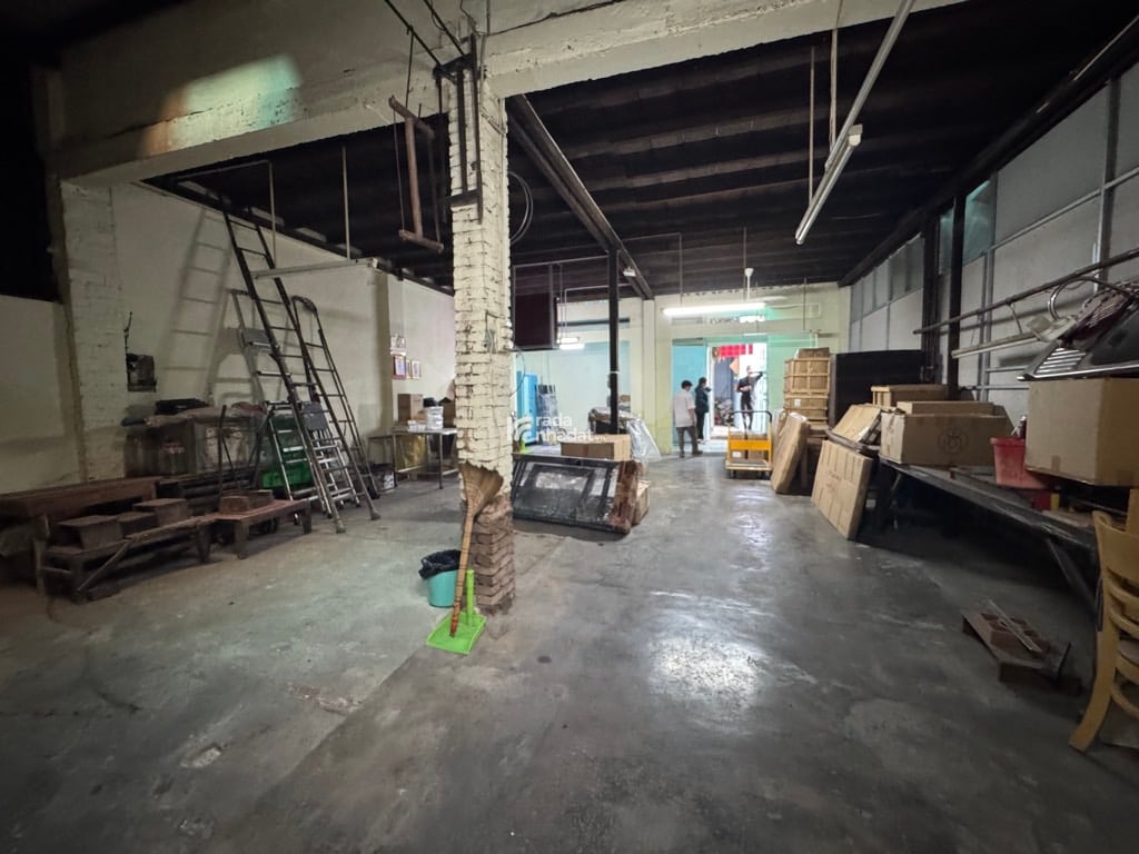 QUẬN 11 - HÀN HẢI NGUYÊN - 92 m2 NGANG 6.5 m