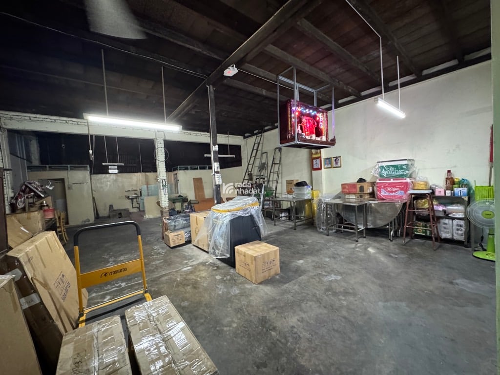 QUẬN 11 - HÀN HẢI NGUYÊN - 92 m2 NGANG 6.5 m