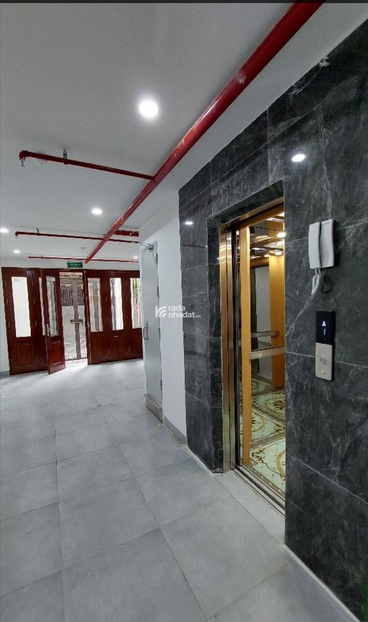  GẦN BÁCH KHOA-CCMN QUẬN HBT- THANG MÁY - 10 PHÒNG KHÉP KÍN- FULL NỘI THẤT -  GIÁ 13,5 TỶ