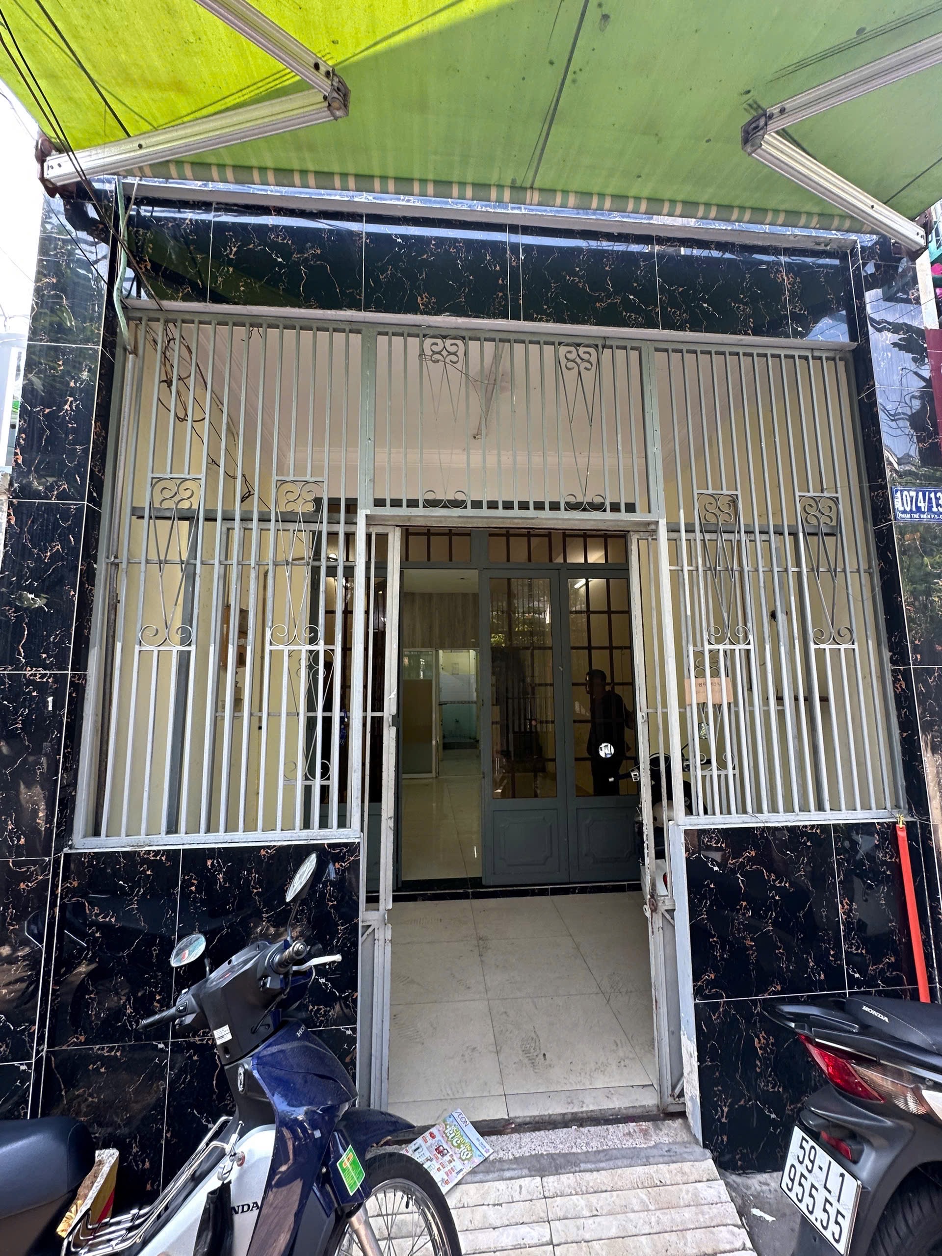 BÁN NHÀ HẺM 1074 PHẠM THẾ HIỂN P5 Q8 CÁCH MẶT TIỀN ĐƯỜNG 30M