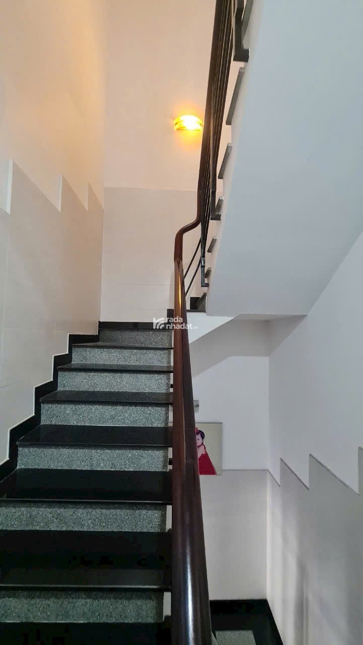Bán nhà mặt tiền đường Trần Hưng Đạo quận 5-DT:5x15m-Giá 14 Tỷ TL